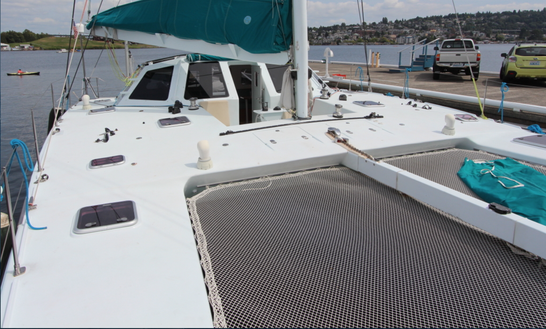  Trampoline from starboard bow 