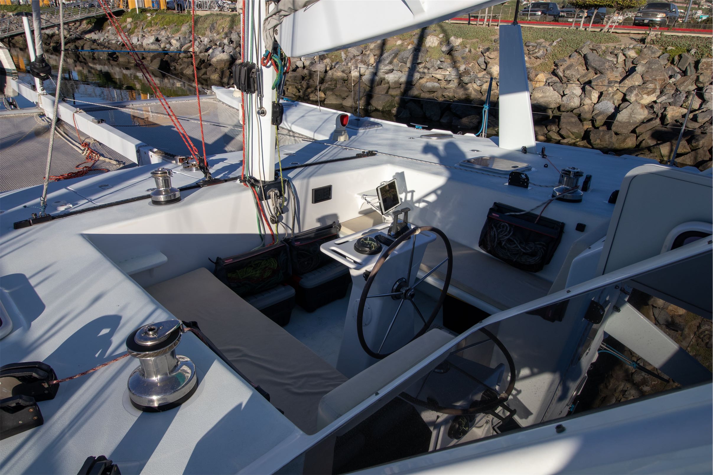  Forward Cockpit Instruments 